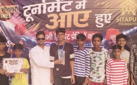 Sitapur: मस्जिद बाजार में मिनी क्रिकेट टूर्नामेंट का भव्य शुभारंभ, रोमांचक मुकाबले में मस्जिद 11 ने टिकरा जार 11 को 45 रन से हराया