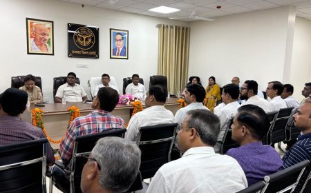 Hardoi: व्यापारी संवाद कार्यक्रम में जीएसटी सुधार 2.0 और व्यापारी हितों पर हुई चर्चा: उदय प्रताप सिंह