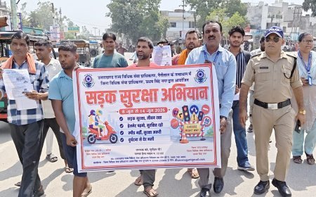 Bajpur: सड़क सुरक्षा अभियान के अंतर्गत निकाली जागरूकता रैली