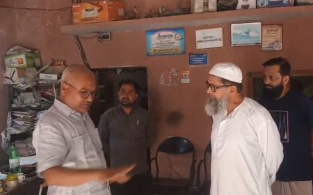 सम्भल में बैटरी दुकान पर छापा: तेजाब बरामद, ट्रेडमार्क और नियमों में गड़बड़ी, नोटिस जारी