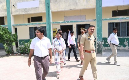 Sambhal : पुलिस भर्ती परीक्षा पर डीएम-एसपी की पैनी नजर, केंद्रों का किया औचक निरीक्षण; कारवां सराय से अतिक्रमण हटाने के भी दिए निर्देश