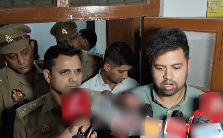 Hardoi : राशन दुकान की जांच करने गए SDM पर ग्रामीणों का पथराव, सिर में आई गंभीर चोट, हमला कर आरोपी को छुड़ाने का प्रयास