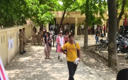 हरदोई में पुलिस भर्ती परीक्षा की पहली पाली समाप्तः 20,736 अभ्यर्थी पंजीकृत, परीक्षार्थियों ने साझा किए अनुभव