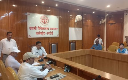 Hardoi: जनहित मामलों में देरी बर्दाश्त नहीं: समीक्षा बैठक में एडीएम का सख्त रुख, एसडीओ सिंचाई पर कार्रवाई के निर्देश