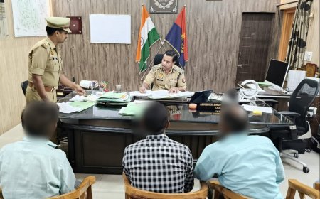 Saharanpur : डीआईजी अभिषेक सिंह ने परिक्षेत्र कार्यालय में सुनीं जनता की समस्याएं, पुलिस अधिकारियों को दिए त्वरित समाधान के निर्देश