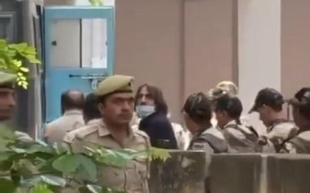 Deoband : डॉक्टर पर हमले के मामले में कुख्यात गैंगस्टर नीरज बवाना की देवबंद कोर्ट में पेशी, छावनी में बदला कचहरी परिसर