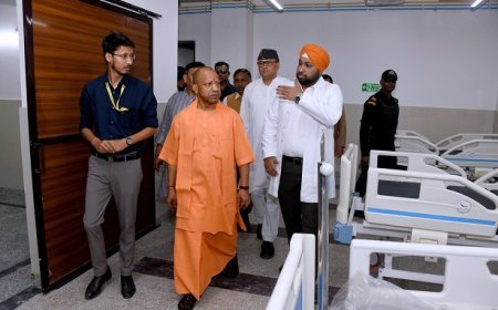 Varanasi: बीएचयू में निर्माणाधीन ‘नेशनल सेंटर फॉर एजिंग’ का सीएम योगी ने किया स्थलीय निरीक्षण