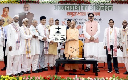 सीएम योगी का आभार जताने पहली उड़ान से लखनऊ आए जेवर के किसान, बोले- सपना कर दिया साकार