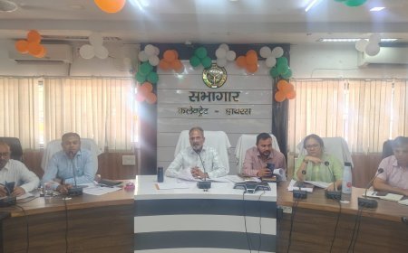 Hathras : आईजीआरएस शिकायतों के समयबद्ध और गुणवत्तापूर्ण समाधान के निर्देश, पेंडिंग मामलों पर उठे सवाल