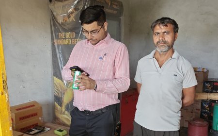 Hathras : आबकारी विभाग की बड़ी कार्रवाई: शराब दुकानों की जांच के साथ बॉर्डर पर चलाया चेकिंग अभियान