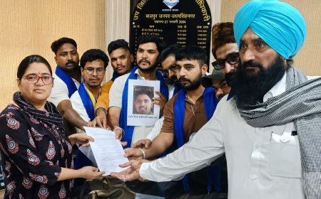 Bajpur : उत्तराखंड में विभिन्न समुदायों पर बढ़ते उत्पीड़न के खिलाफ भीम आर्मी और आजाद समाज पार्टी का प्रदर्शन, राष्ट्रपति को भेजा ज्ञापन