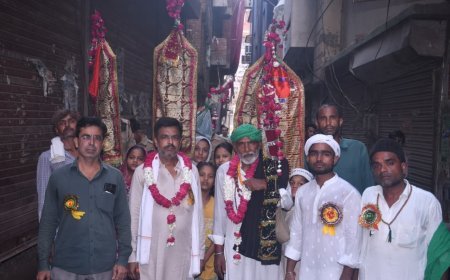 Kanpur : ब्रिटिश काल से निकल रहा बाबा बदर अली का ऐतिहासिक आलम जुलूस, आपसी भाईचारे के साथ संपन्न
