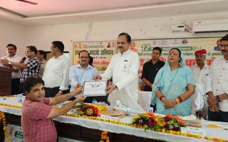 Hardoi: प्राकृतिक कृषि कार्यशाला में शामिल हुए विधायक माधवेन्द्र प्रताप सिंह, प्रगतिशील किसानों को किया सम्मानित