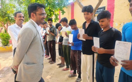 Sitapur : सीतापुर जिला जेल का निरीक्षण, 25 बंदियों को मिला मशरूम उत्पादन प्रशिक्षण प्रमाणपत्र