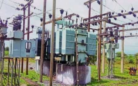 Sitapur : मिश्रिख में अघोषित बिजली कटौती से जनता परेशान, ग्रामीण इलाकों में गहराया पेयजल संकट