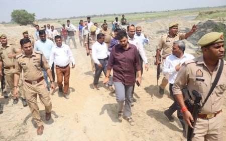 Hardoi : गर्रा नदी पर बाढ़ से बचाव के काम समय पर और पूरी गुणवत्ता के साथ पूरे करें- जिलाधिकारी