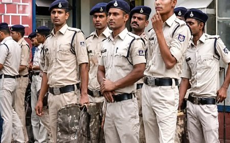 UP Police Bharti: उत्तर प्रदेश में आबकारी सिपाही के पदों में बढ़ोतरी, अब 820 पदों के लिए इस तारीख तक करें आवेदन