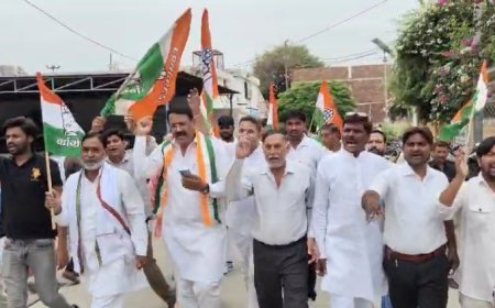 Sambhal : राम मंदिर चंदा घोटाले के आरोपों पर कांग्रेस का हल्ला बोल, दोषियों पर FIR और सख्त कार्रवाई की मांग