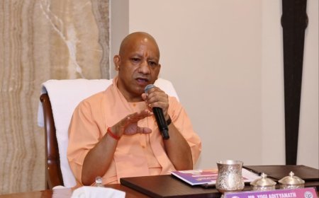 बेंगलुरु में निवेशकों ने माना यूपी का लोहा, नोएडा-जेवर-लखनऊ कॉरिडोर बनेगा देश का नया आर्थिक हब
