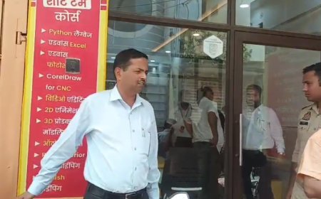 Sambhal : कोचिंग सेंटरों पर प्रशासन का शिकंजा, बेसमेंट में चल रही कक्षाएं बंद कराई गईं