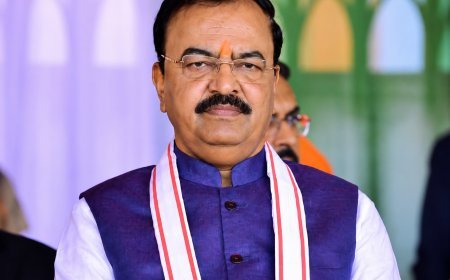 Lucknow : यूपी को मिले छह लाख से अधिक पीएम आवास, उपमुख्यमंत्री केशव प्रसाद मौर्य ने प्रधानमंत्री और केंद्रीय मंत्री का जताया आभार