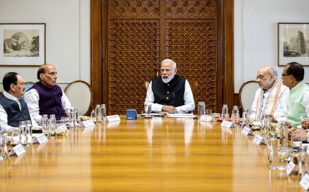 Modi Cabinet Reshuffle 2026: पीएम मोदी कर सकते हैं कैबिनेट में बड़ा फेरबदल, नए चेहरों को मिल सकती है जगह