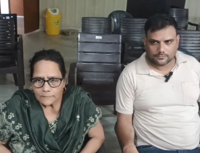 Sambhal : धूल फांक रही फाइल से पुनर्वास तक... 48 साल बाद सम्भल के दंगा पीड़ित परिवार को मिला न्याय का सहारा
