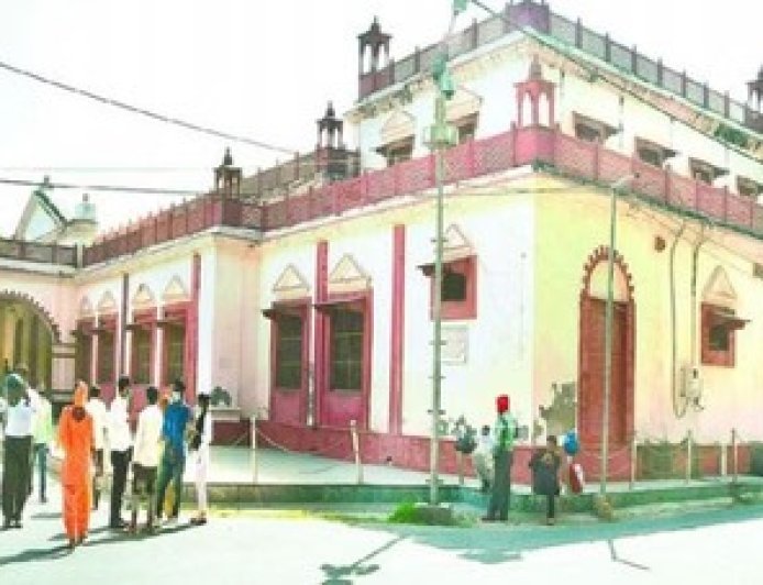 Agra : आगरा में इंश्योरेंस कंपनी के खिलाफ धोखाधड़ी का मामला दर्ज करने का आदेश, कोर्ट ने सिकंदरा पुलिस को दिए निर्देश