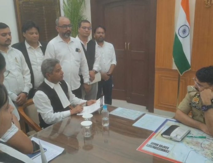Kanpur: मुख्यमंत्री से जागृति शुक्ला के हत्यारों की गिरफ्तारी और एडवोकेट प्रोटेक्शन एक्ट की मांग