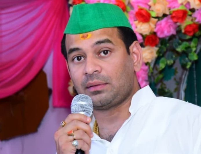 हार की राजनीति में सुरक्षा कटौती को लेकर घमासान, तेज प्रताप यादव ने सीधे मुख्यमंत्री पर मढ़ा दोष