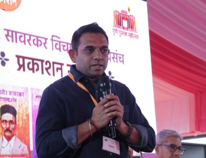 पुणे की अदालत में मानहानि मामले की सुनवाई के दौरान सावरकर के प्रपौत्र सत्यकी सावरकर ने याचिकाओं पर दी बड़ी गवाही