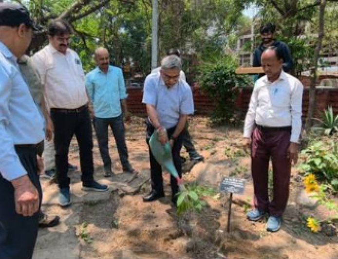 Lucknow : राष्ट्रीय स्तर पर स्वच्छता व हरियाली में यूपी के परिषदीय विद्यालयों का परचम, 6 परिषदीय और 2 कस्तूरबा गांधी विद्यालय राष्ट्रीय स्तर पर चयनित