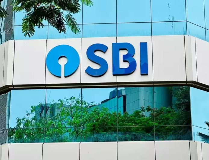 Hardoi : SBI के स्मार्ट एग्री कस्टमर सम्मेलन में आधुनिक खेती और कृषि उद्यमिता को बढ़ावा देने पर चर्चा