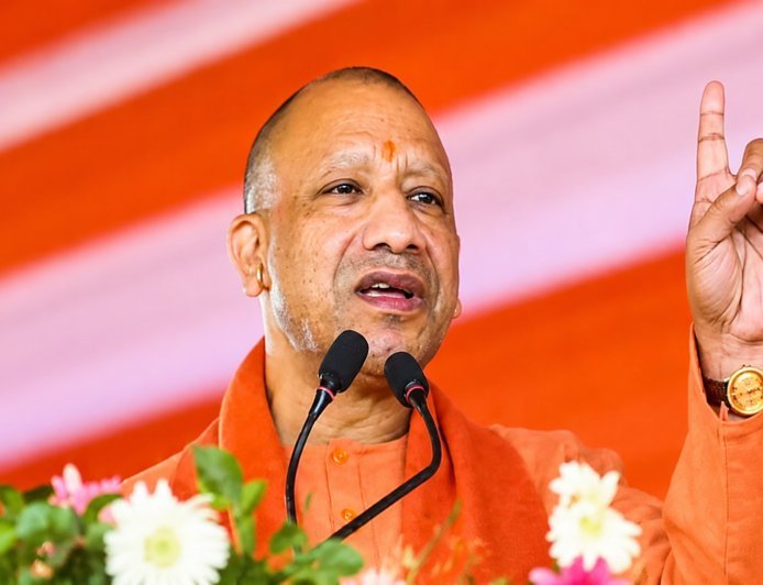 Invest UP Roadshow: बेंगलुरु में 'इन्वेस्ट यूपी' का मेगा रोड-शो आज, सीएम योगी आदित्यनाथ करेंगे शिरकत