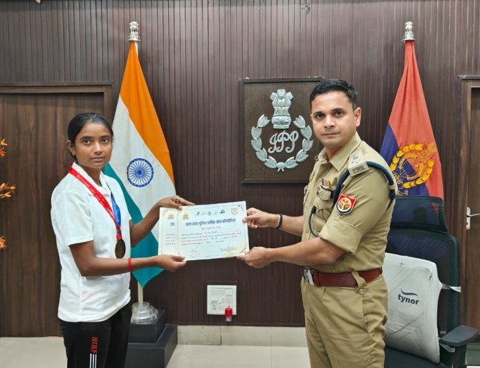 Hardoi : पुलिस खेल प्रतियोगिता में हरदोई के जवानों ने लहराया परचम, कप्तान ने दी बधाई