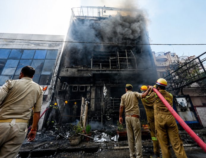 Lucknow Coaching Fire: लखनऊ कोचिंग अग्निकांड में बड़ी कार्रवाई, 7 जुलाई को ढहाया जाएगा अवैध कॉम्प्लेक्स