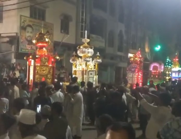Ballia Special : मुस्लिम नहीं, यहां हिंदू परिवार मन्नत का रखता और पूरी श्रद्धा के साथ निकालता है ताजिया, सैकड़ों सालों से पीढ़ी दर पीढ़ी से निभा रहे है ये परंपरा