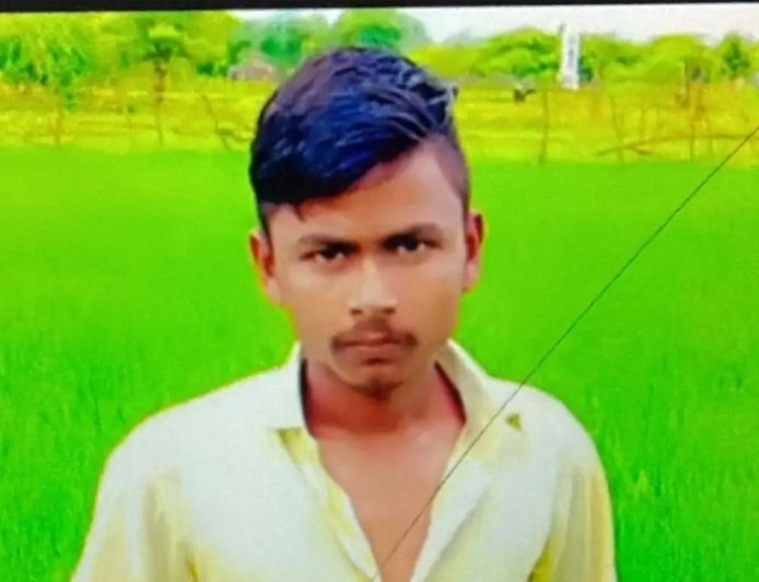Hardoi : गंगा एक्सप्रेसवे पर ट्रक ने ई-रिक्शा चालक को कुचला, बेटी को ससुराल छोड़कर लौटते समय हुआ हादसा
