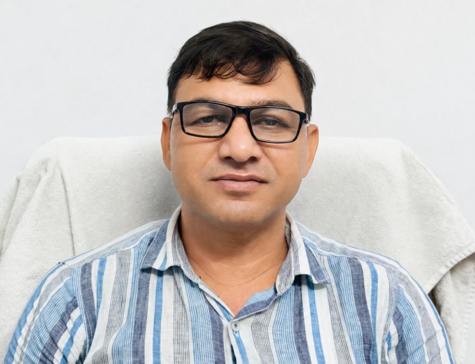 Sambhal DPO Chandrabhushan Yadav Scam: सम्भल में बड़ा घोटाला, सीडीओ की जांच में जिला प्रोबेशन अधिकारी पर भ्रष्टाचार के आरोप साबित