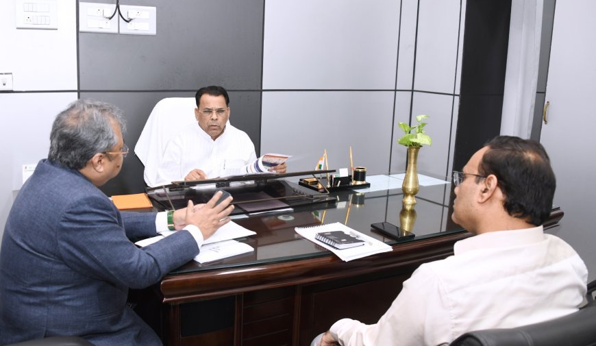 Lucknow : पिछड़ा वर्ग कल्याण और दिव्यांगजन सशक्तिकरण विभाग के विलय की तैयारी, छात्रवृत्ति बढ़ाने पर भी विचार