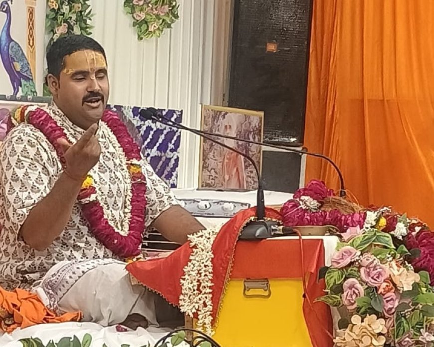 Hathras: श्रीमद्भागवत कथा में भक्ति, ज्ञान और वैराग्य का हुआ गुणगान