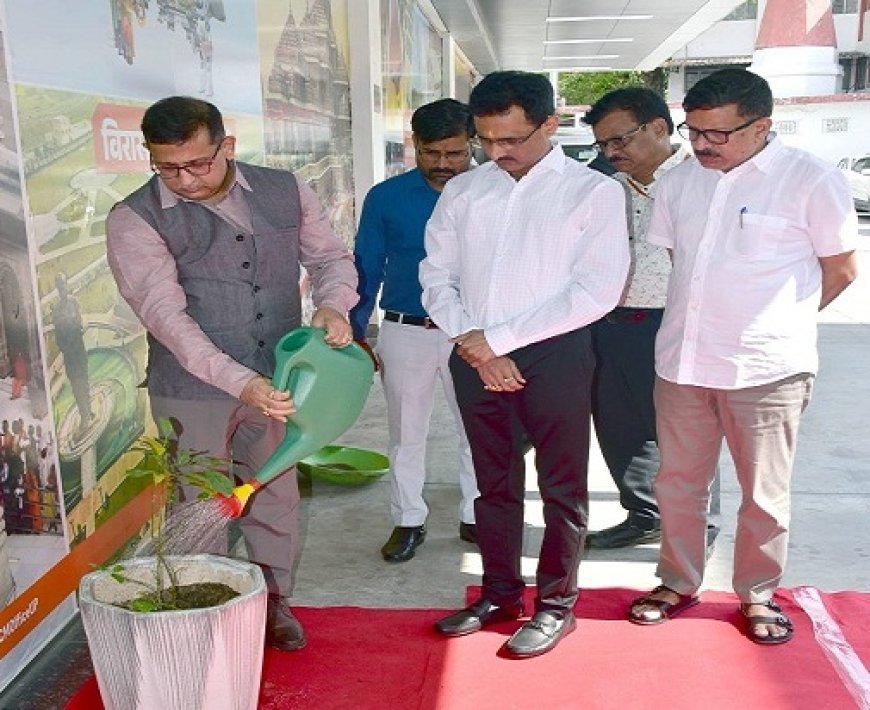 Lucknow: विश्व पर्यावरण दिवस 2026 पर सूचना विभाग में वृक्षारोपण कार्यक्रम आयोजित