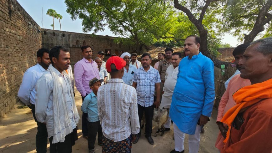 Hardoi : दुख की घड़ी में पीड़ितों के साथ खड़े हैं विधायक, शोक संतप्त परिवारों से मिलकर बंधाया ढांढस