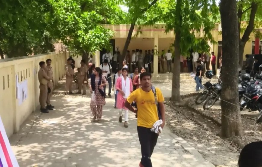 हरदोई में पुलिस भर्ती परीक्षा की पहली पाली समाप्तः 20,736 अभ्यर्थी पंजीकृत, परीक्षार्थियों ने साझा किए अनुभव