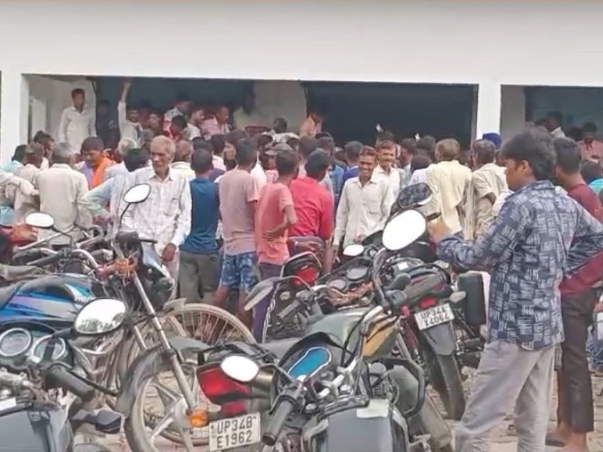 Lucknow : सीतापुर और रामपुर में ऐप से खाद बुकिंग की नई व्यवस्था शुरू, पहले ही दिन किसानों ने बुक किया 542 मीट्रिक टन से अधिक उर्वरक