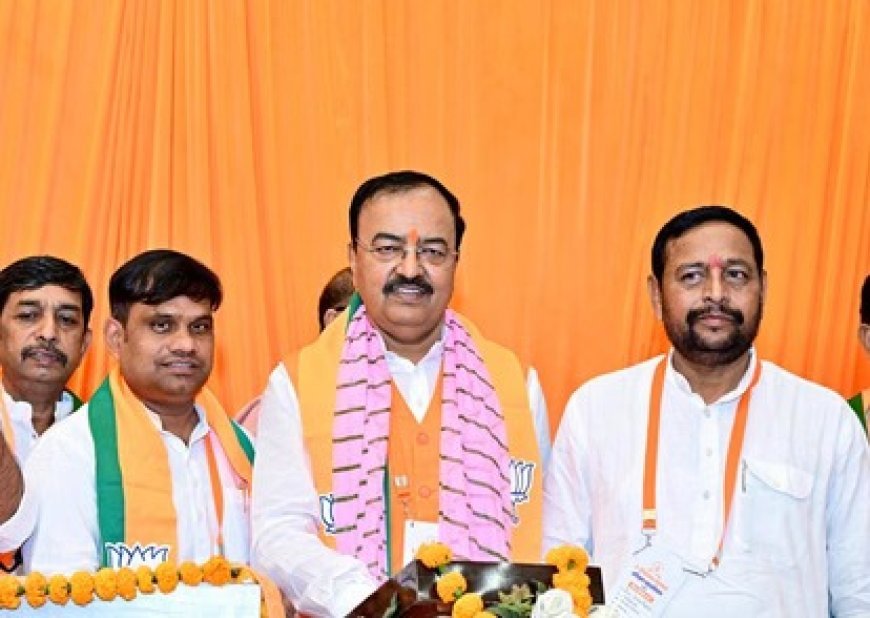 Lucknow : विधान मंडल क्षेत्र विकास निधि से स्थानीय विकास को मिल रही नई रफ्तार, उप मुख्यमंत्री केशव प्रसाद मौर्य ने दी जानकारी