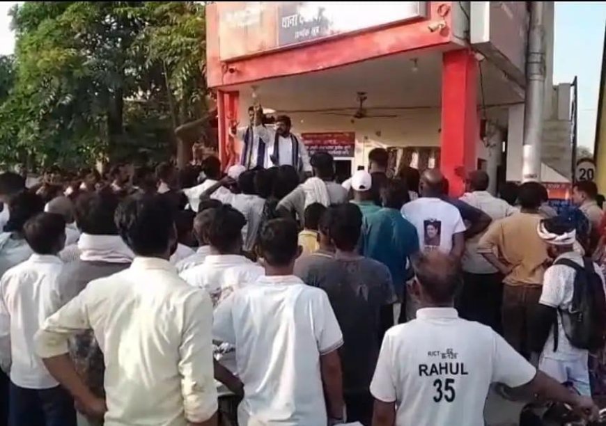 Deoband : खेत में ट्यूबवेल पर मिला युवक का शव, शिनाख्त से पहले मोर्चरी भेजने पर पुलिस चौकी पर ग्रामीणों का भारी हंगामा