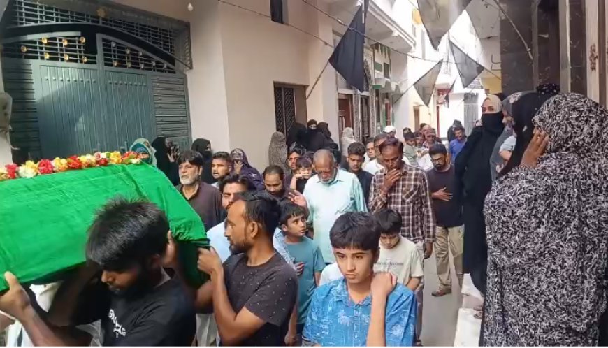 Sambhal : पांचवीं मोहर्रम पर गमगीन हुआ सिरसी, हज़रत मुस्लिम के बेटों की शहादत की याद में निकले शबीहे ताबूत