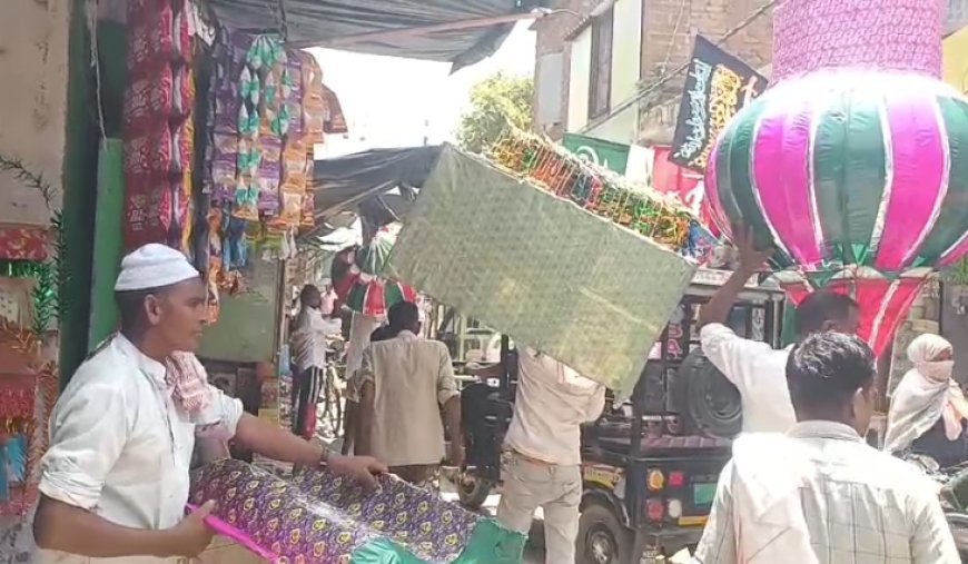 Sambhal : 35 फीट से 10 फीट तक सिमटे ताजिये: महंगाई और गाइडलाइन के बीच कारीगरों की मेहनत, 2027 पर भी दिखी सियासत
