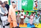 School Chalo Abhiyan Phase 2: सीएम योगी ने सहारनपुर से शुरू किया स्कूल चलो अभियान का दूसरा चरण, बांटी किताबें